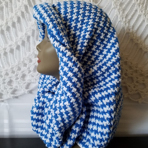 Cowl, Hood - Picture 6 of 7